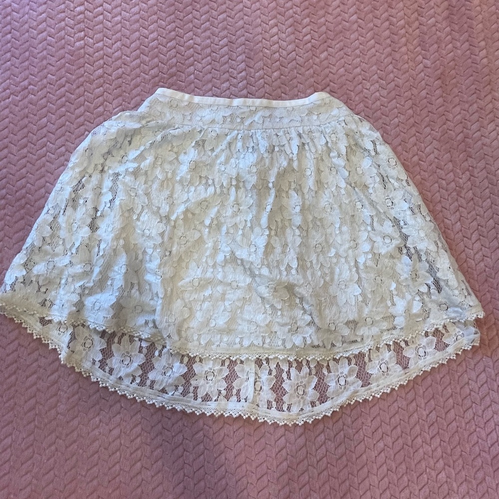 white laced skirt with underskirt, american eagle outfitters, size 4